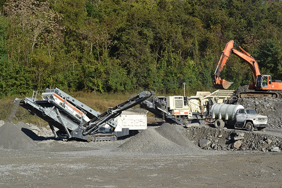 LT1110™ impactor plant, and an ST3.5™ mobile screen at a site.