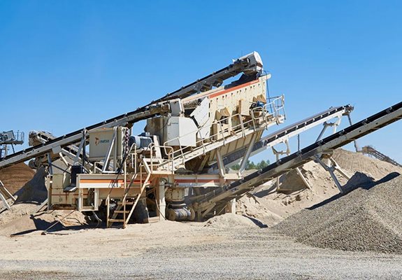 NW™ Series portable crushers are wheel-mounted crushing equipment, which can be tailored to meet specific operational requirements.