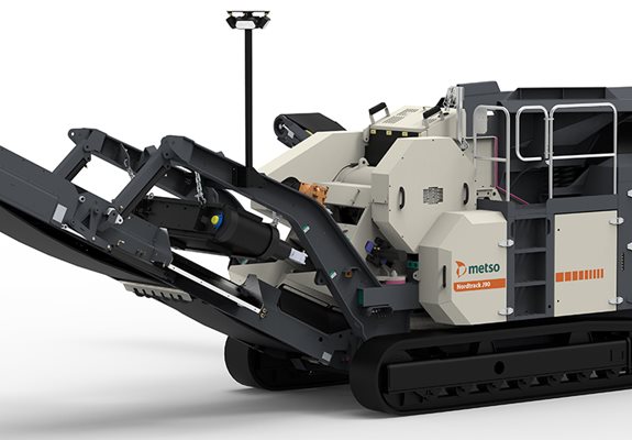 Nordtrack™ J90 mobile jaw crusher.